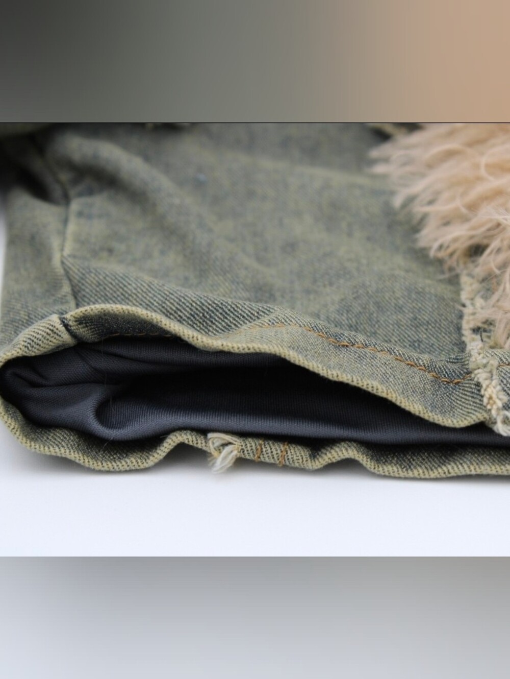 Windsor Scene Stealer Faux Fur Crop Denim Jacket Olive Acid Wash NWT - Picture 8 of 8